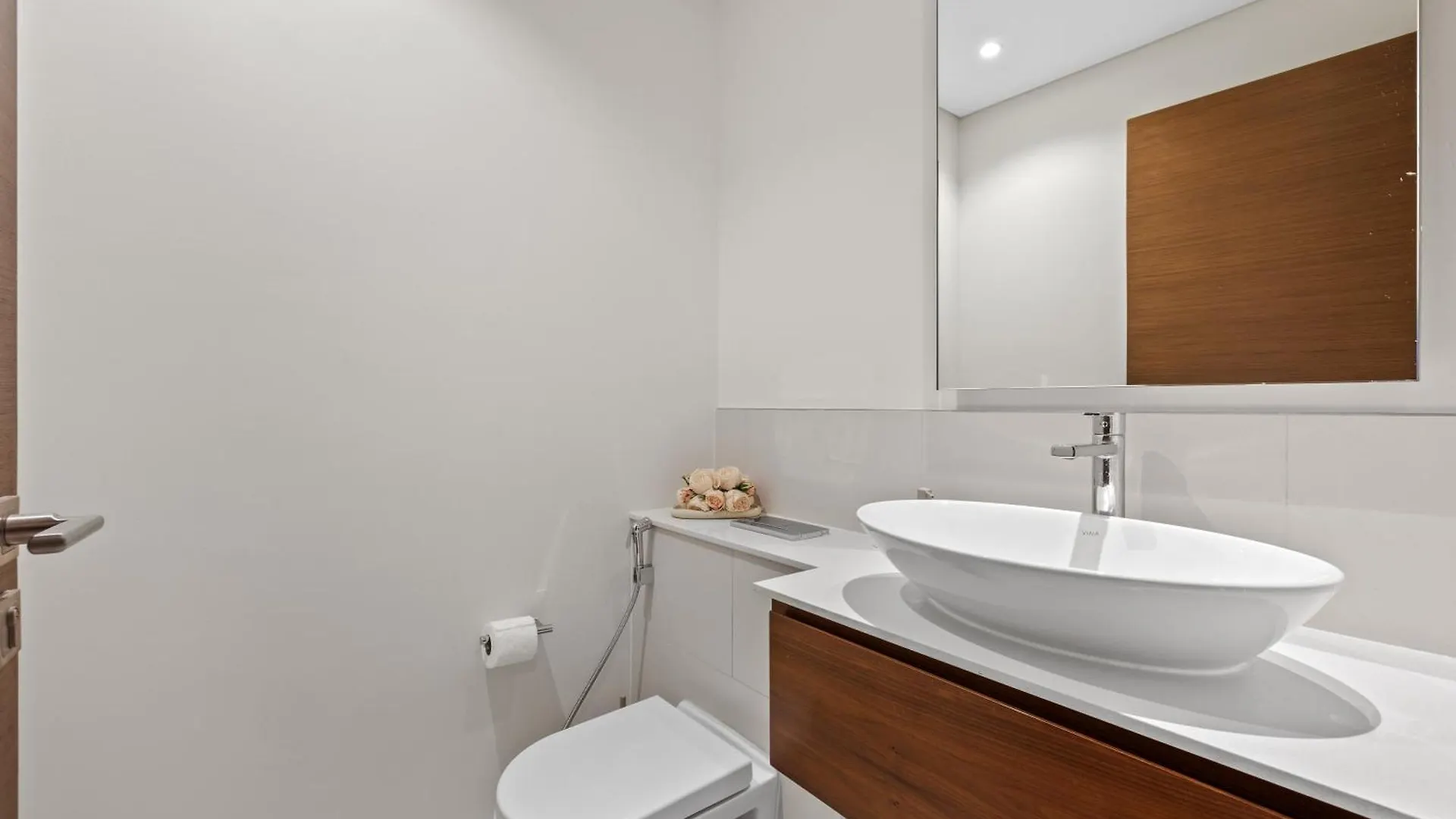 Brand New Spacious 2 Beds City Walk B9 - Nox Apartment Dubai