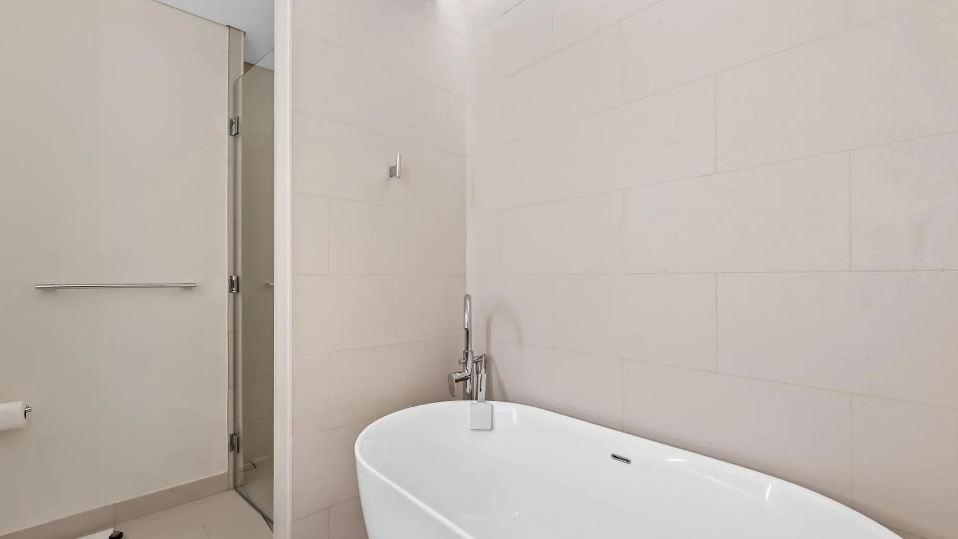 Brand New Spacious 2 Beds City Walk B9 - Nox Apartment Dubai